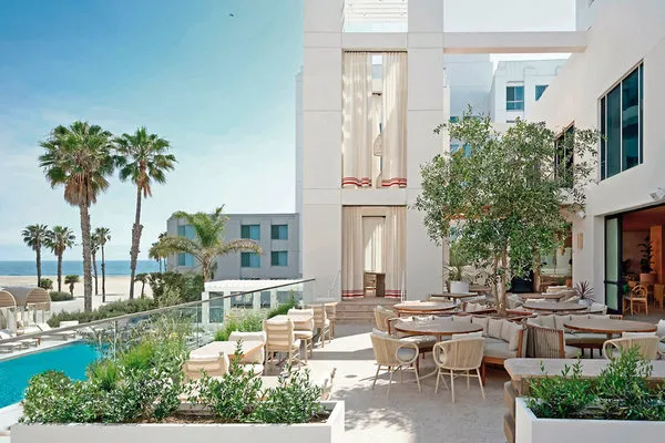 Sandbourne Santa Monica, Autograph Collection