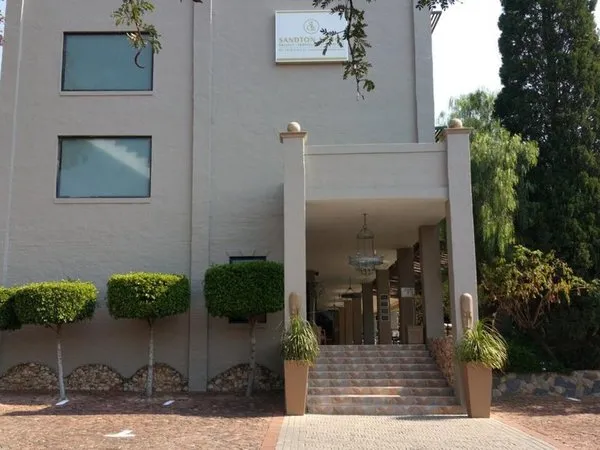 Sandton Lodge