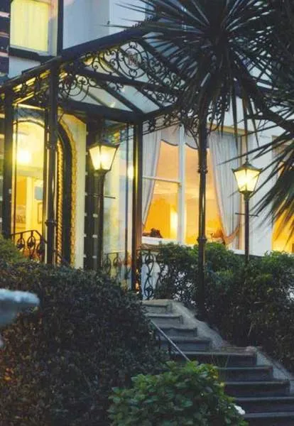 Sandymount Hotel