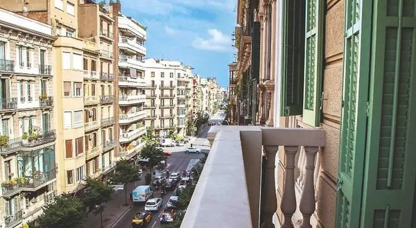 Sant Jordi Hostels Rock Palace