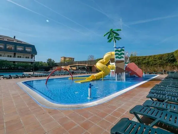 Santa Susanna Resort