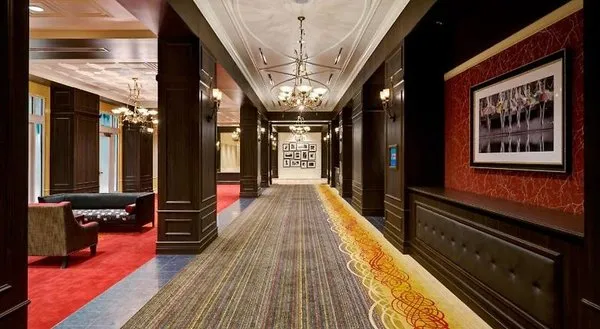 Saratoga Casino Hotel