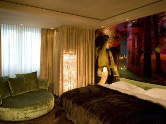 Savoy