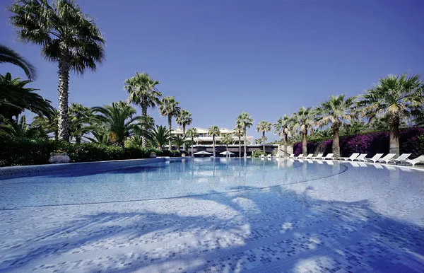 Savoy Hotel & Spa - Preferred Hotels & Resorts