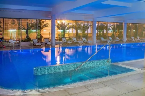 Savoy Westend Hotel
