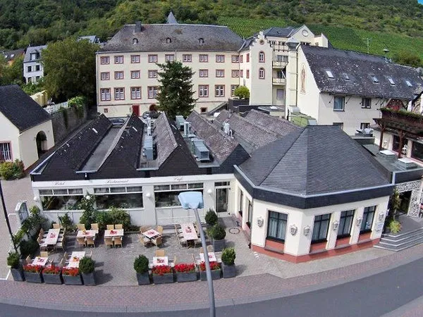 Schloß-Hotel Petry