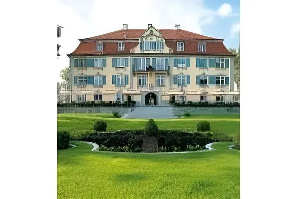 Schloss Neutrauchburg