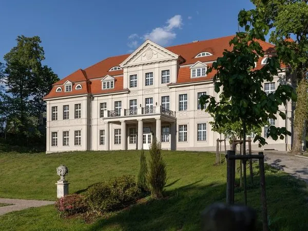 Schlosshotel Neustrelitz