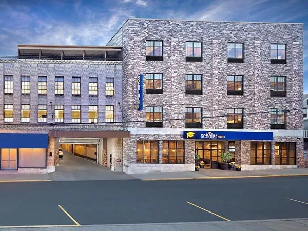 Scholar Morgantown, Tapestry Collection by Hilton