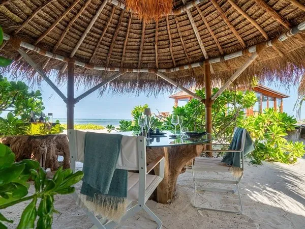 Sensations Eco Chic Hotel