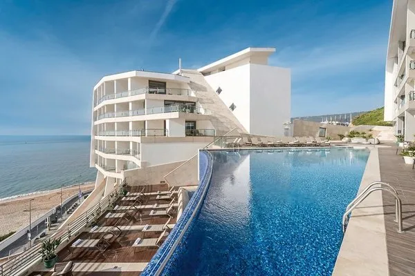Sesimbra Oceanfront Hotel - Preferred Hotels and Resorts