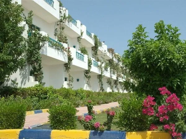 Sharm Cliff Resort