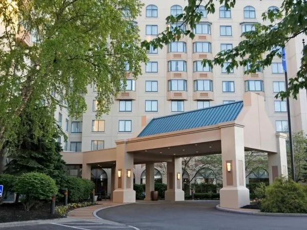 Sheraton Columbus Suites