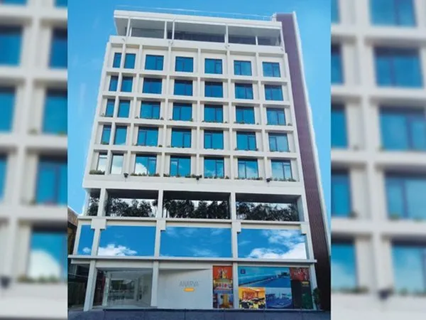 Siddhalepa Anarva Mount Lavinia