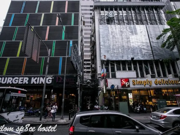 Silom Space Hostel