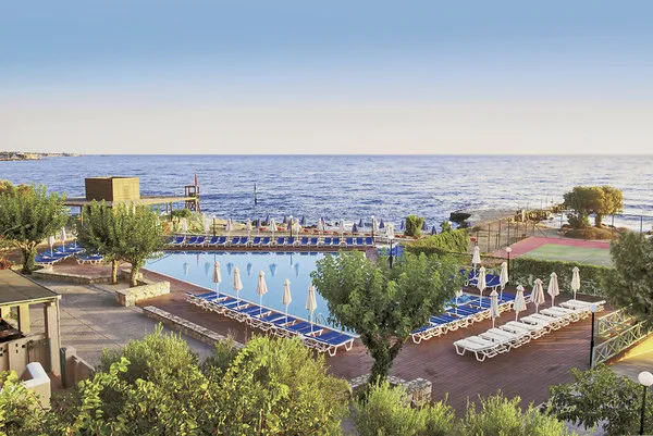 Silva Beach Hotel