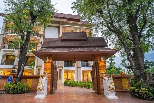 Siri Nakornpink Chiang Mai Hotel Sha Plus
