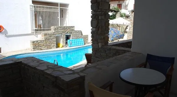 Siroco's Rooms & Studios