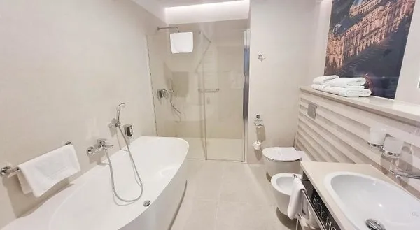 Sky Hotel Kraków
