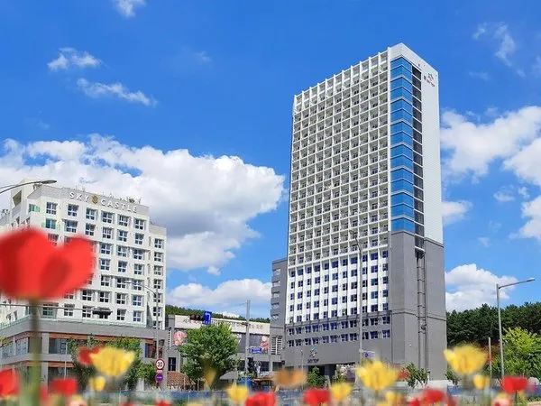 Sky Top Hotel