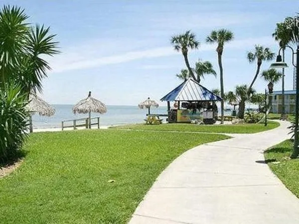 SkyBeach Resort