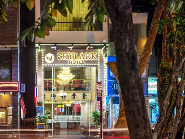 Skylark Hotel