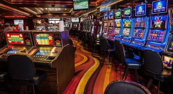 Skyline Hotel & Casino