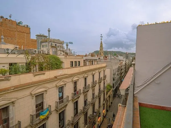 SmartRental Barcelona Ramblas Apartments