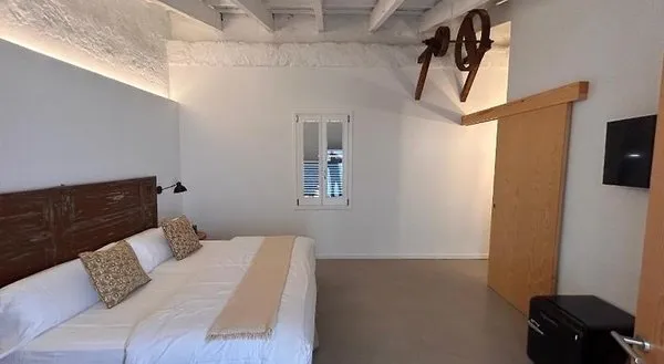 Smoix Hotel