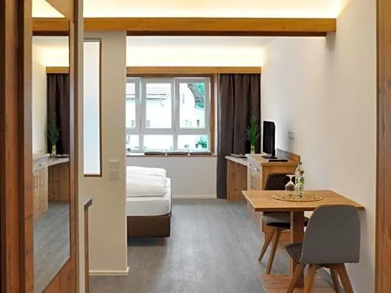 Snooze Apartments