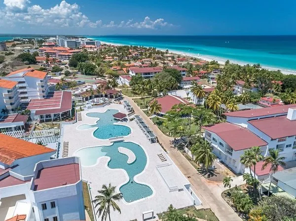 SOL Caribe Beach