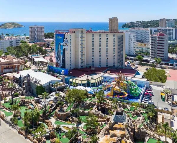 SOL Katmandú Park & Resort