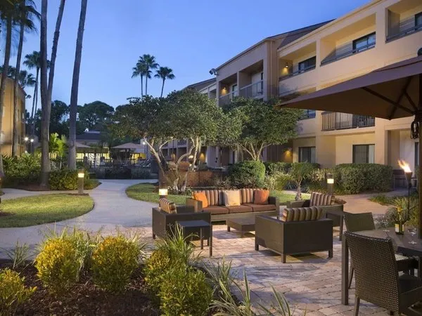 Sonesta Select Las Vegas Summerlin