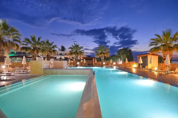 Sousouras Holiday Resort