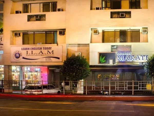 Spaces Hotel Makati People & Pets