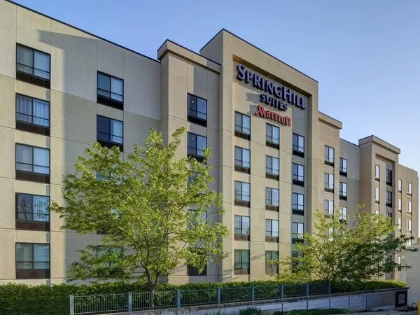 SpringHill Suites St. Louis Brentwood