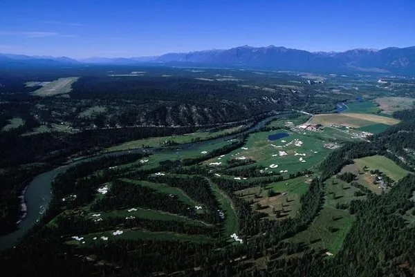 St. Eugene Golf Resort & Casino