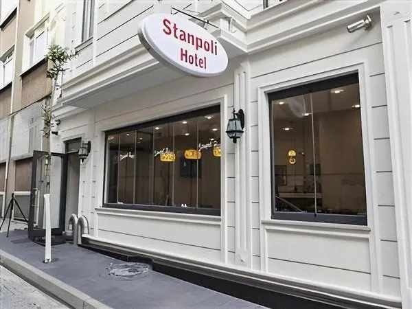 Stanpoli Hotel