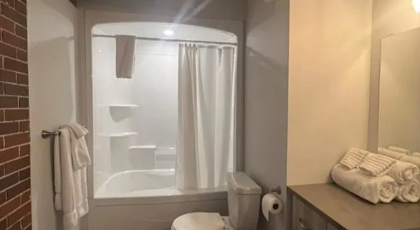 Station 1 - Suites Boutique Hotel