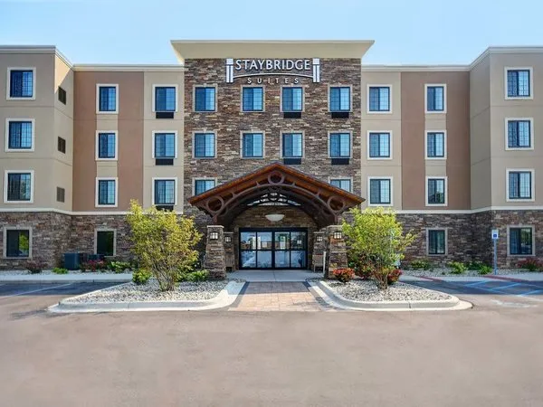 Staybridge Suites - Holland