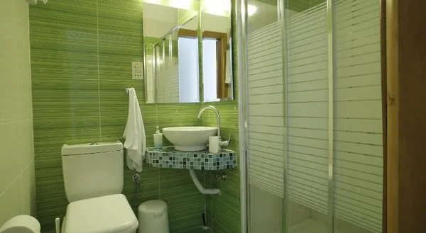 Stratos Hotel