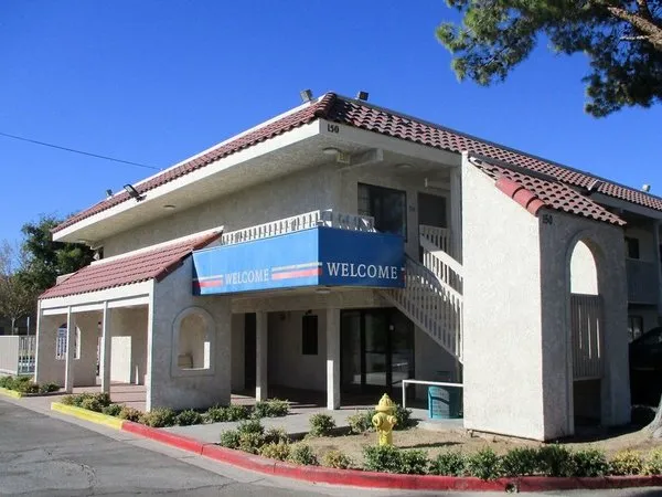 Studio 6 Barstow, CA
