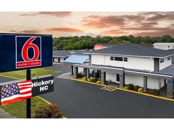 Studio 6 Hickory, NC