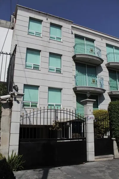 Suites Aristóteles 140 by Bluebay