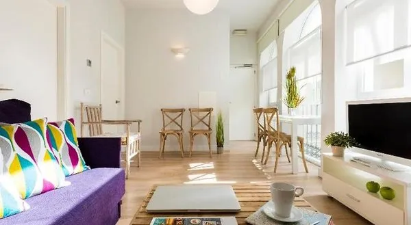 Suites Sevilla Plaza