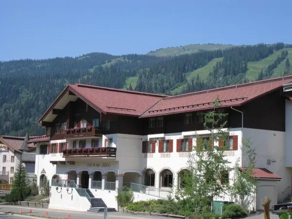 Sun Peaks Resort - Sun Peaks Lodge