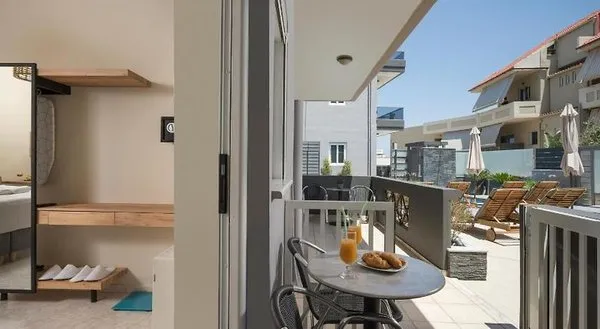 Sun Ray Luxury Aparthotel
