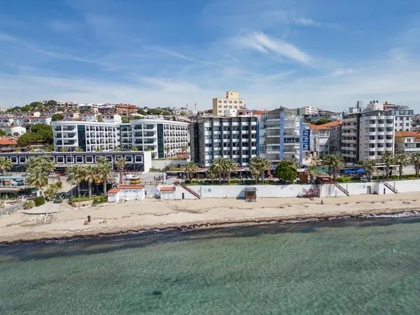 Sunday Beach Hotel