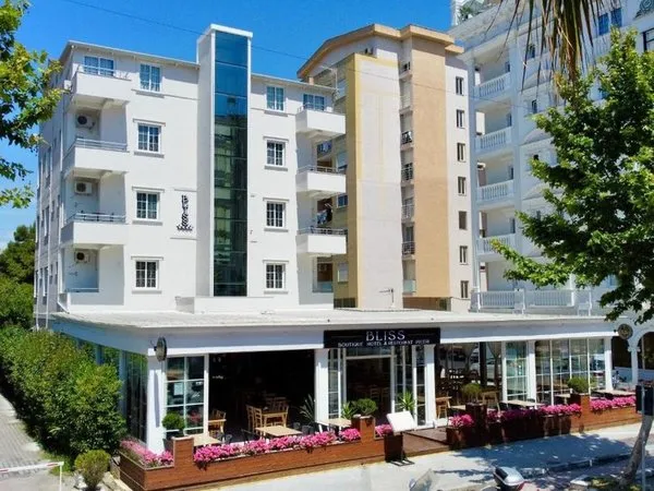 Sunny Apartments