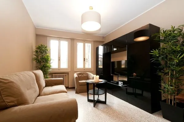 Sunny Venice Apartment